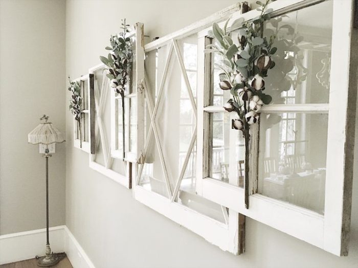 How to decorate with old windows and doors