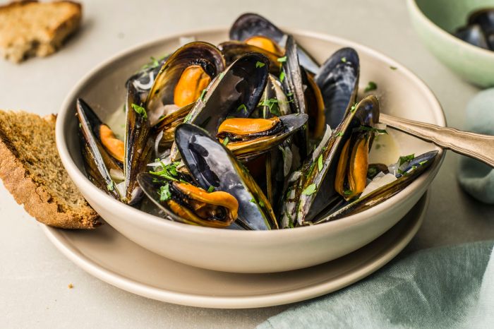 How to cook mussels pinoy style